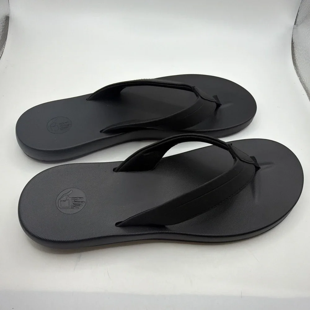 Body Glove Women's Flip Flops Black Size‎ 8. New